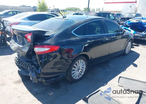 2016 Ford Fusion Energi Se Luxury from USA, damaged, VIN 3FA6P0PU5GR305041